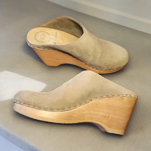 No. 6 Shoes - NO. 6 New School Wedge Clog Taupe Tan